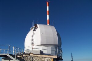 Un dôme d'observation de 8,5 m de diamètre au sommet du Wendelstei