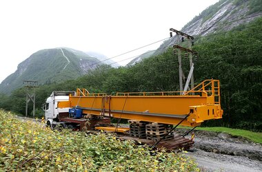 La grue est livrée sur son futur lieu de travail à Oslo, Norvège