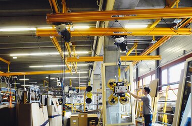Système HB pour charges de 2 t max. chez EgoKiefer AG